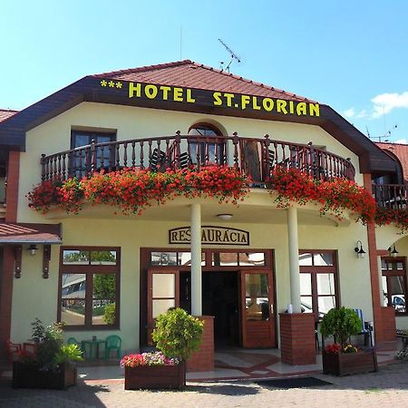 Hotel St.Florian Štúrovo Esterno foto