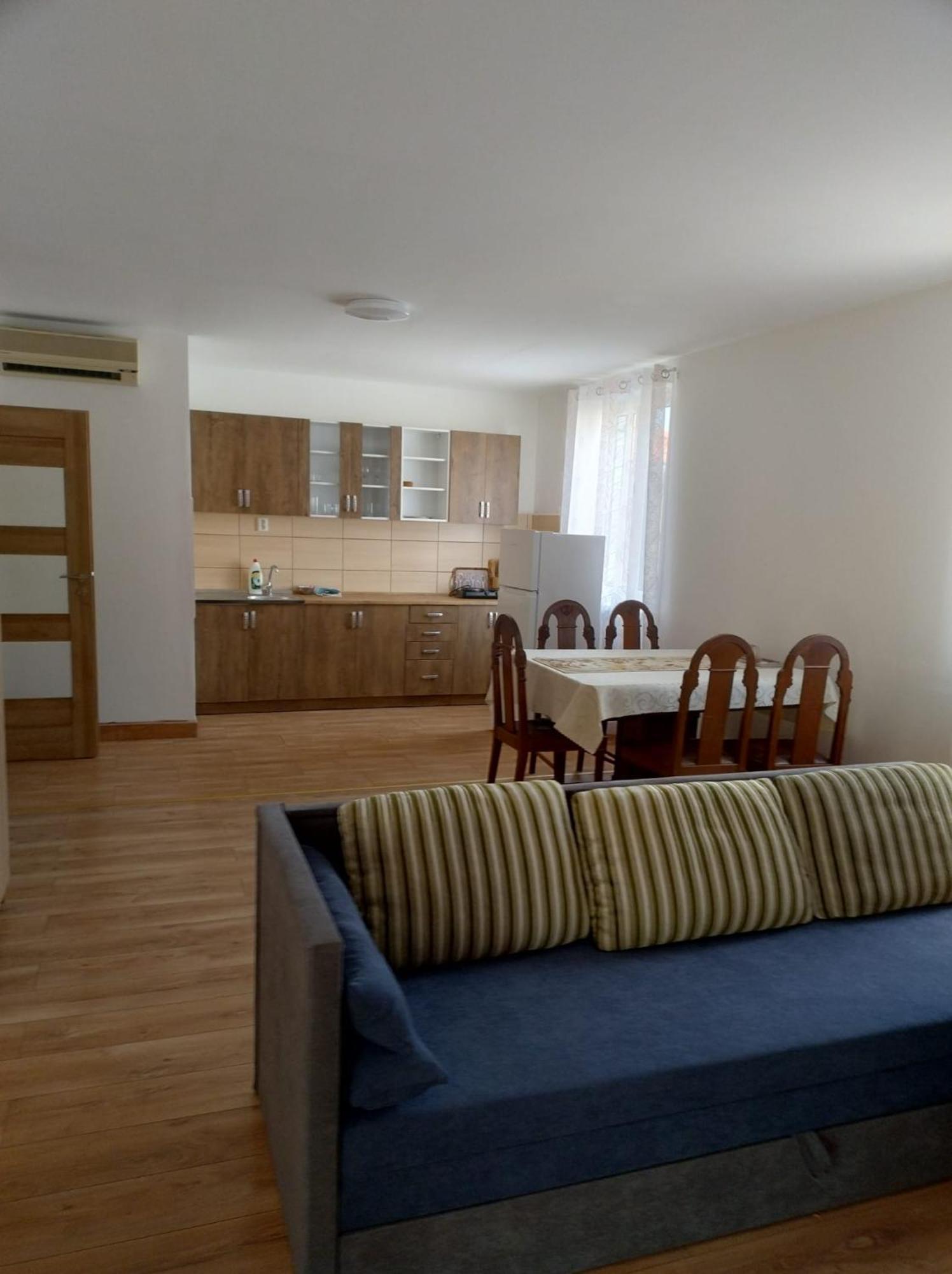Hotel St.Florian Štúrovo Esterno foto